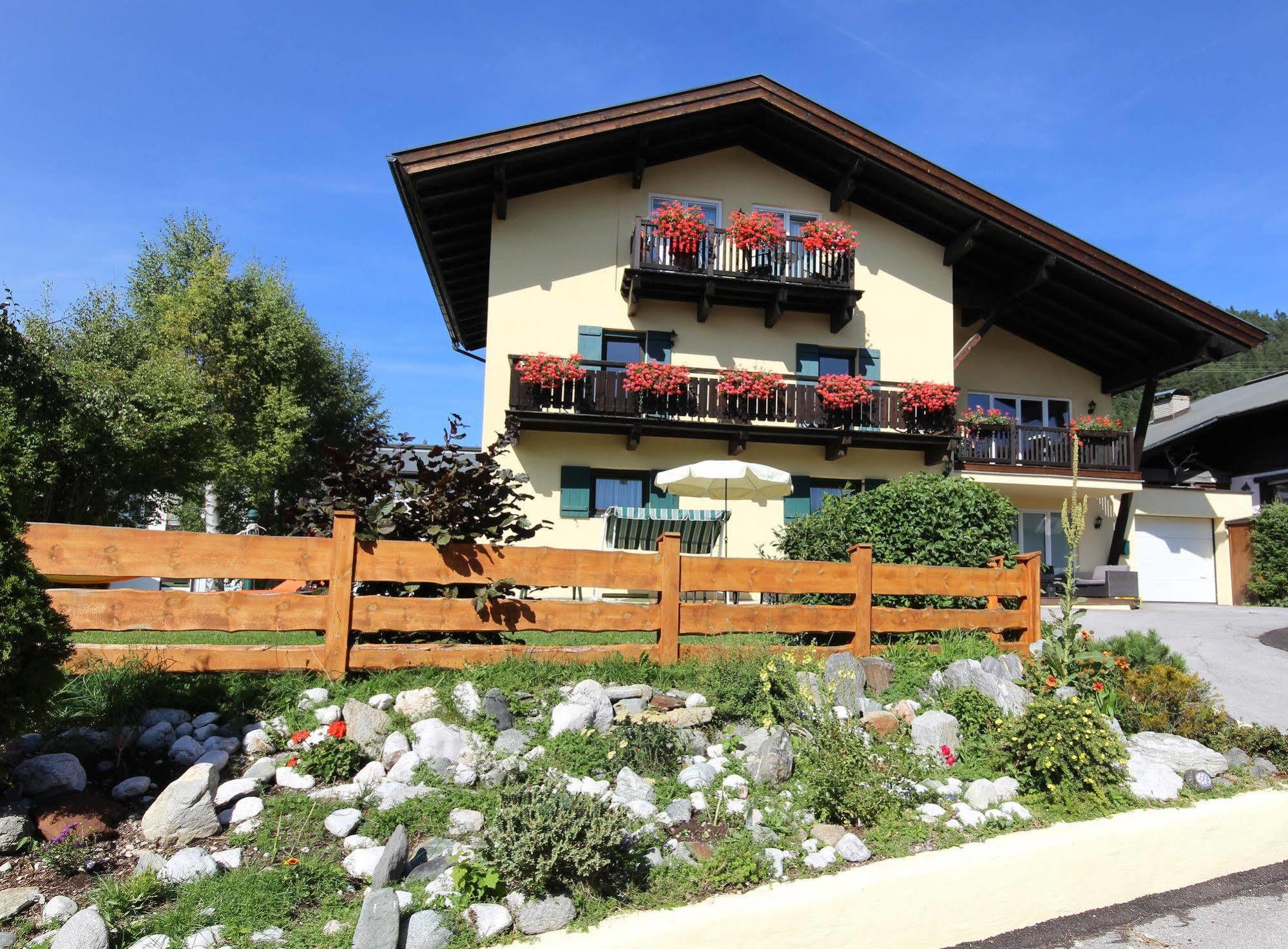 Alpenlandhaus Menardi Seefeld in Tirol Exterior foto
